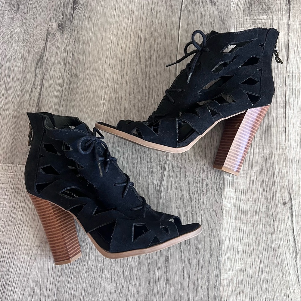 Black Laced Heels